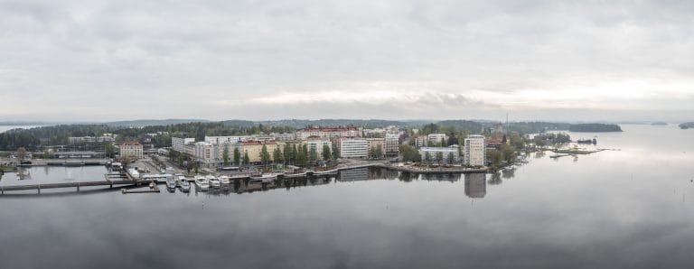 Savonlinnan kaupunkikeskustaa ilmasta kuvattuna.
