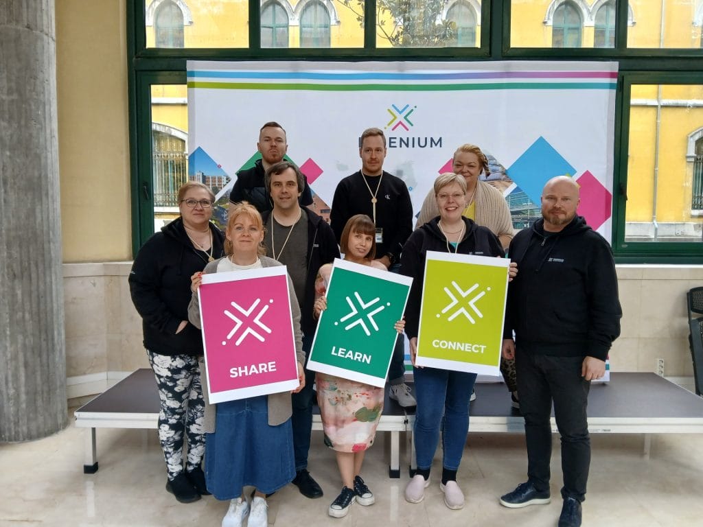 Xamkilaisia Oviedossa yhteiskuvassa