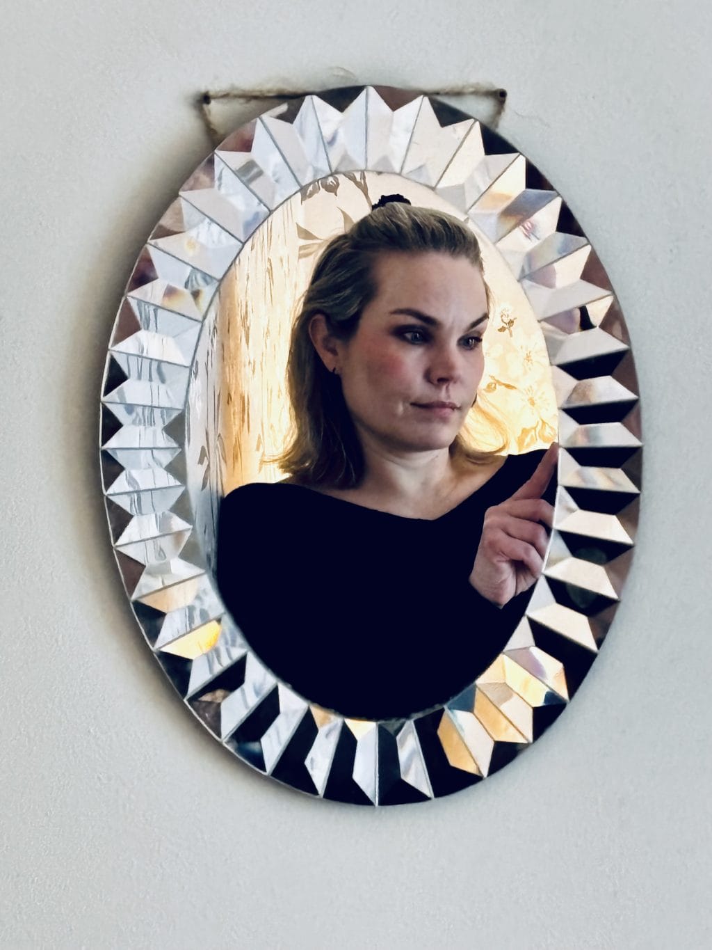 Kuvassa restonomi opiskelija Katja Vesanko